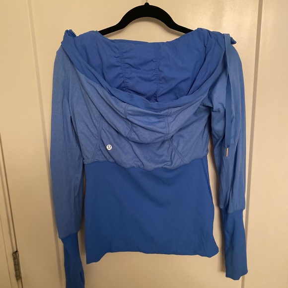 Lululemon Dance Jacket- like new! - Picture 6 of 8